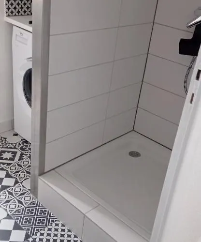 Le Clair Centre 아파트 *